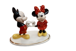 Mickey and Minnie Two hearts as one