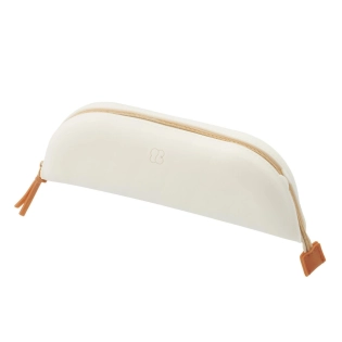 Trousse blanche comme un lys