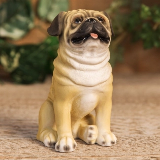Mops-Figur