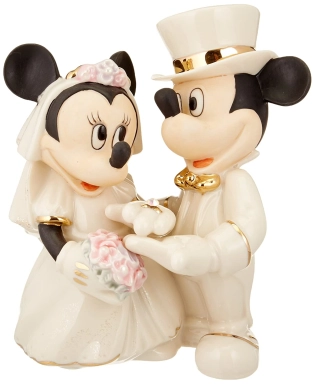 Minnie's Dream Wedding Figurine (Mickey en Minnie)Minnie's Dream Wedding Figurine (Mickey en Minnie)